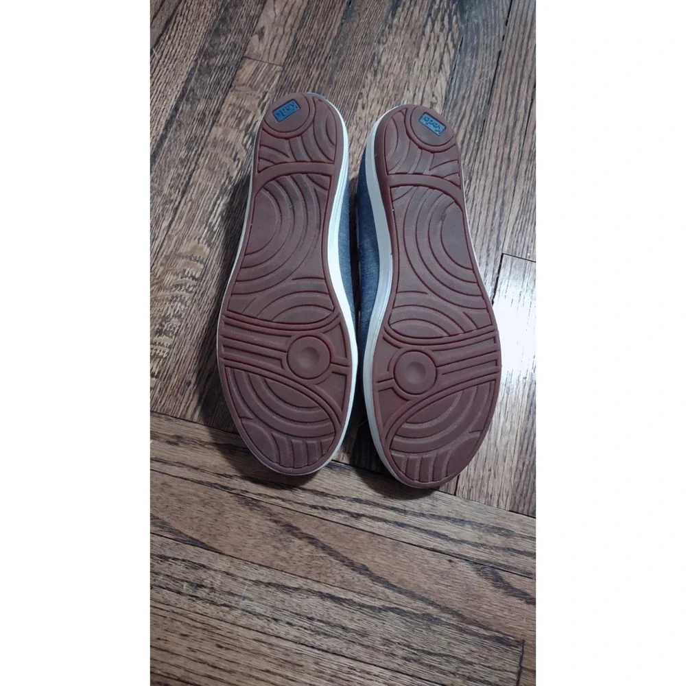 Keds Glimmer‎ Women's Boat Shoes Size 9.5 Denim Blue Chambray Ortholite WF58001